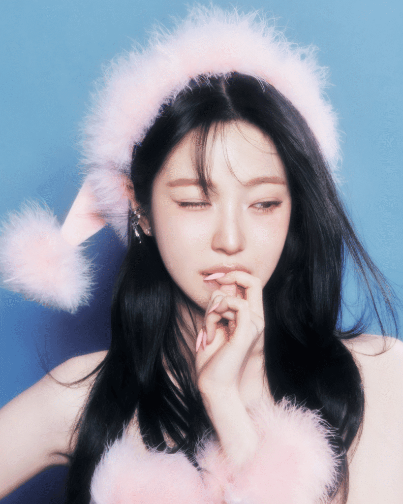 fromis_9 يظهرن جمالهن المتألق في صور تشويقية جديدة لأغنية 'White Longing' fromis_9 يظهرن جمالهن المتألق في صور تشويقية جديدة لأغنية 'White Longing'