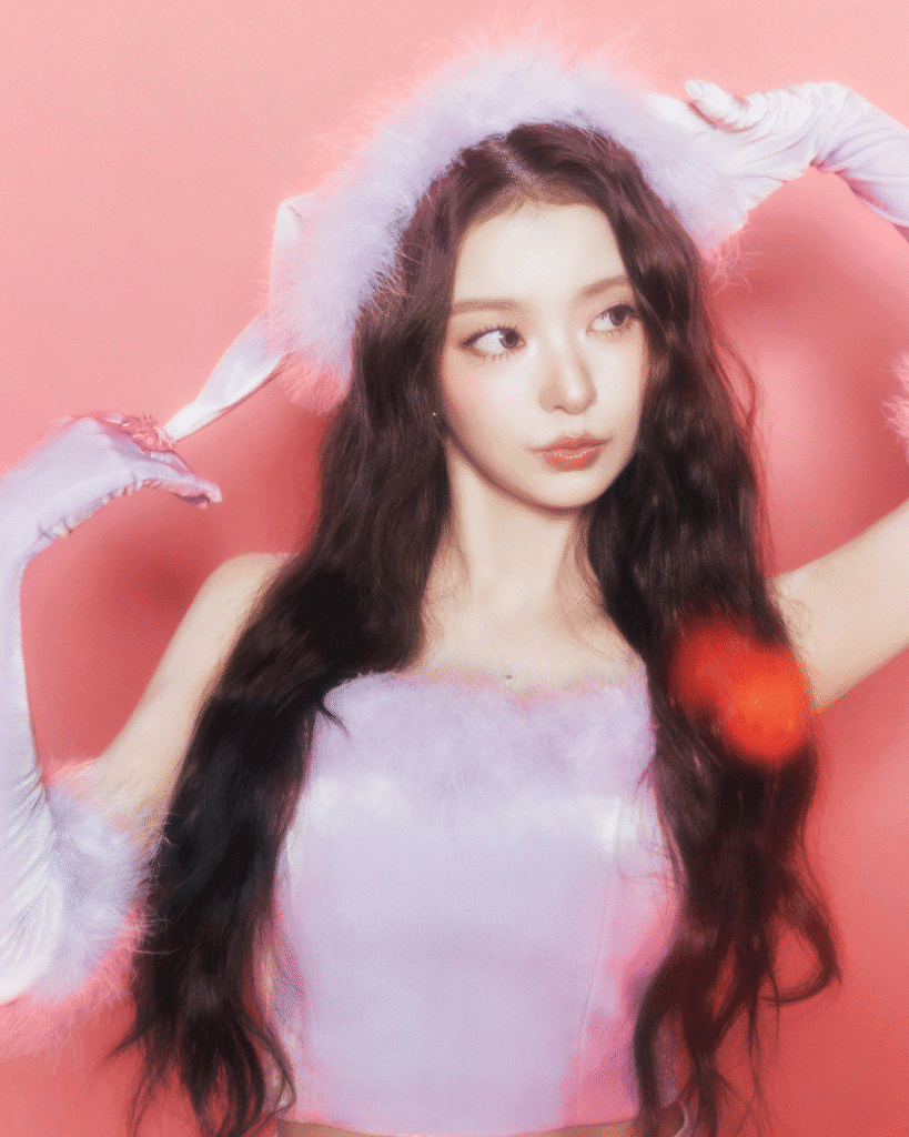 fromis_9 يظهرن جمالهن المتألق في صور تشويقية جديدة لأغنية 'White Longing' fromis_9 يظهرن جمالهن المتألق في صور تشويقية جديدة لأغنية 'White Longing'