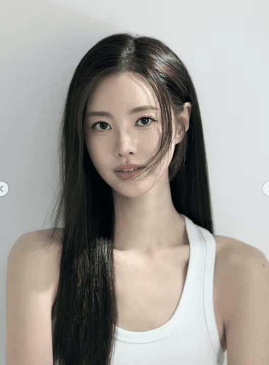 جين سي يون تشارك صورًا شخصية جديدة، وتقدم لمحة عن أحدث تحديثاتها