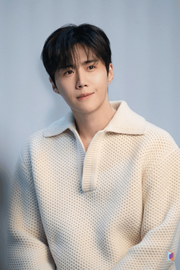 أجمل 10 ممثلين وآيدول كيبوب كوريين 2025 أجمل 10 ممثلين وآيدول كيبوب كوريين 2025