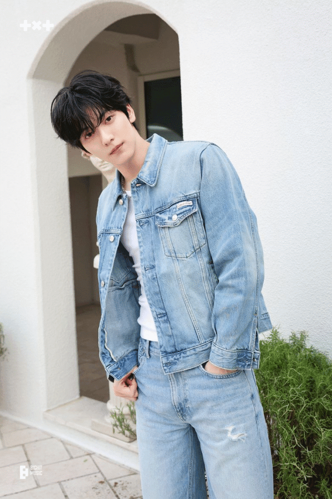 أجمل 10 ممثلين وآيدول كيبوب كوريين 2025 أجمل 10 ممثلين وآيدول كيبوب كوريين 2025