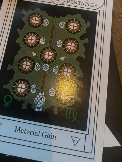 [مستخدمو الانترنت] هل نينغنينغ و جيزيل جزء من المتنورين؟