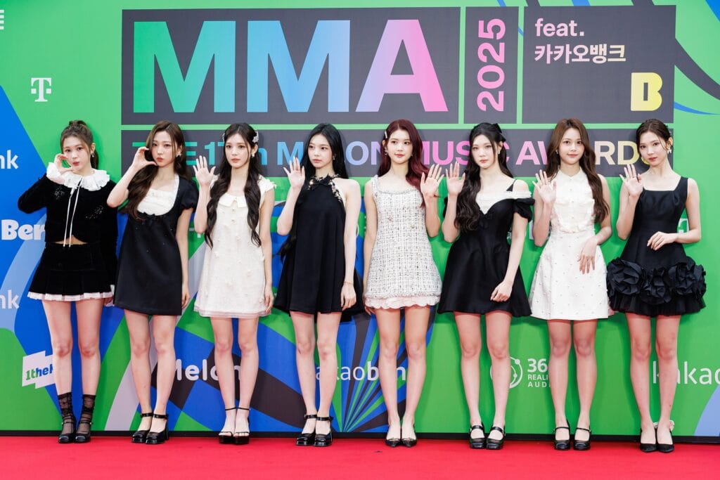 تألقت النجوم على السجادة الحمراء في حفل توزيع جوائز ميلون الموسيقية لعام 2025 تألقت النجوم على السجادة الحمراء في حفل توزيع جوائز ميلون الموسيقية لعام 2025