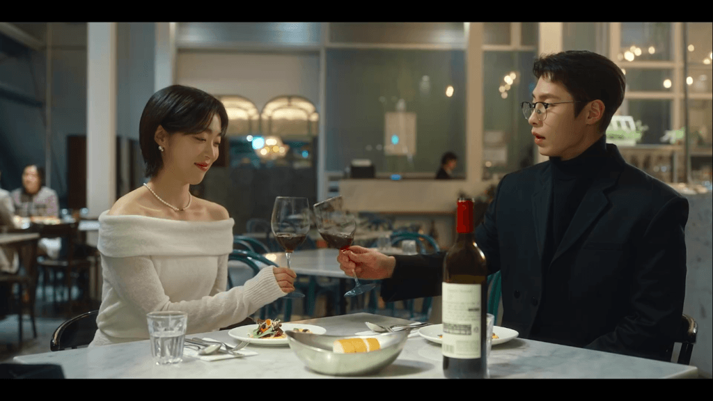 ثلاث لحظات رائعة من الحلقات الأخيرة من مسلسل "الصيف الماضي - Last Summer" ثلاث لحظات رائعة من الحلقات الأخيرة من مسلسل "الصيف الماضي - Last Summer"