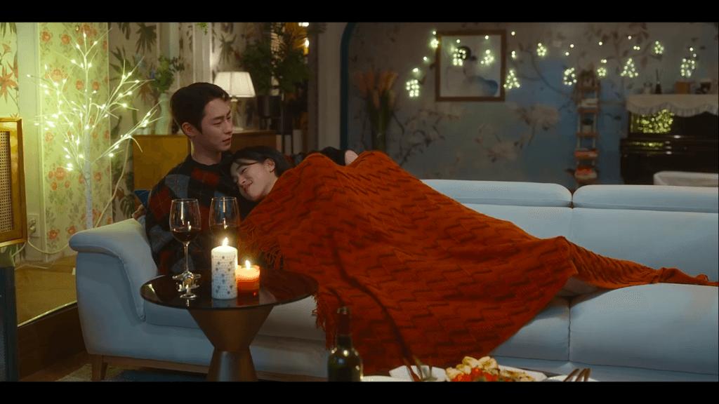 ثلاث لحظات رائعة من الحلقات الأخيرة من مسلسل "الصيف الماضي - Last Summer" ثلاث لحظات رائعة من الحلقات الأخيرة من مسلسل "الصيف الماضي - Last Summer"