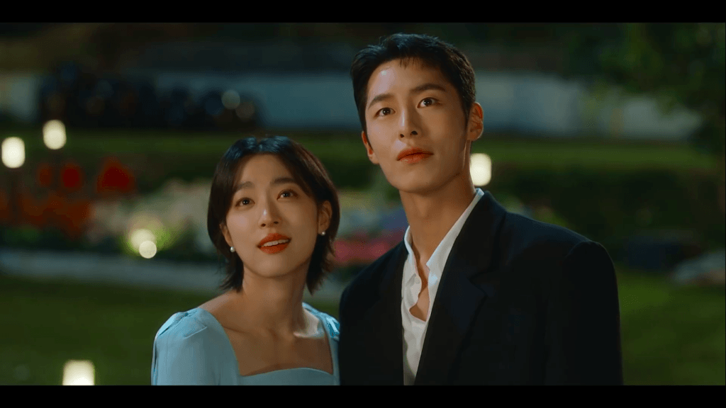 ثلاث لحظات رائعة من الحلقات الأخيرة من مسلسل "الصيف الماضي - Last Summer" ثلاث لحظات رائعة من الحلقات الأخيرة من مسلسل "الصيف الماضي - Last Summer"