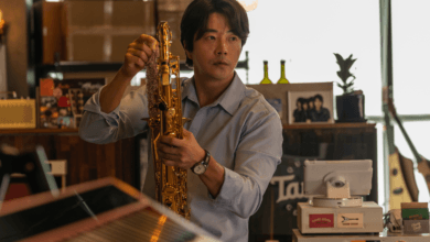 كوون سانغ وو هو مغني فرقة روك سابق تخلى عن أحلامه في فيلم كوميدي جديد كوون سانغ وو هو مغني فرقة روك سابق تخلى عن أحلامه في فيلم كوميدي جديد