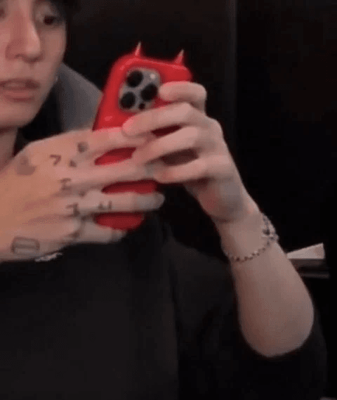 جونغكوك من BTS و وينتر من AESPA يتورطان في شائعات مواعدة مرة أخرى، مع وجود دليل جديد