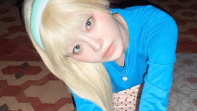 شاهد: Chuu تعلن عن عودتها بألبومها الكامل الأول "XO, My Cyberlove"