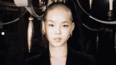 كوكونا من XG تعلن عن تحولها إلى ذكر غير ثنائي الجنس بعد خضوعها لجراحة في الجزء العلوي من جسدها كوكونا من XG تعلن عن تحولها إلى ذكر غير ثنائي الجنس بعد خضوعها لجراحة في الجزء العلوي من جسدها