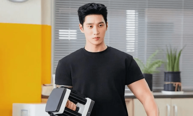 يكشف آهن بو هيون عن سبب اختياره للعب دور البطولة في مسلسل "حمى الربيع - Spring Fever"، ويقدم رؤى حول الشخصية، ويشرح بالتفصيل استعداداته