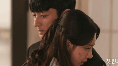 علاقة أوه هيون كيونغ بسكرتيرها لي جاي هوانغ ليست عادية على الإطلاق في مسلسل "الرجل الأول - First Man" علاقة أوه هيون كيونغ بسكرتيرها لي جاي هوانغ ليست عادية على الإطلاق في مسلسل "الرجل الأول - First Man"