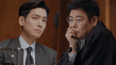 جونغ كيونغ هو يحاول إقناع سونغ دونغ إيل في المحكمة في "مرافعة دون مقابل"