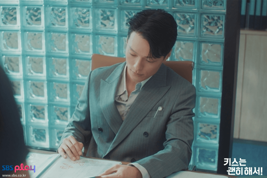 تقدم آن إيون جين استقالتها إلى جانغ كي يونغ في مسلسل "قبلة الديناميت - Dynamite Kiss"