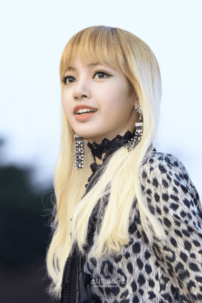 2. ليسا عضوة بلاك بينك (Lisa – Blackpink)