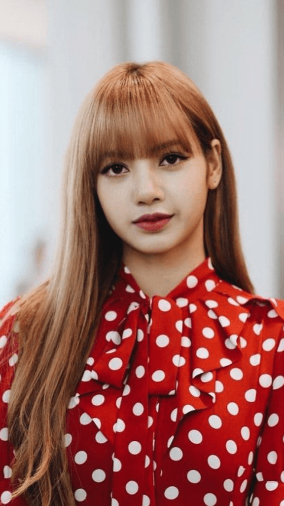 2. ليسا عضوة بلاك بينك (Lisa – Blackpink)
