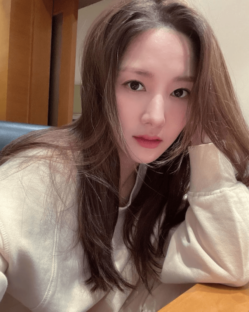 7 مشاهير كوريين لا يمكن التعرف عليهم الآن