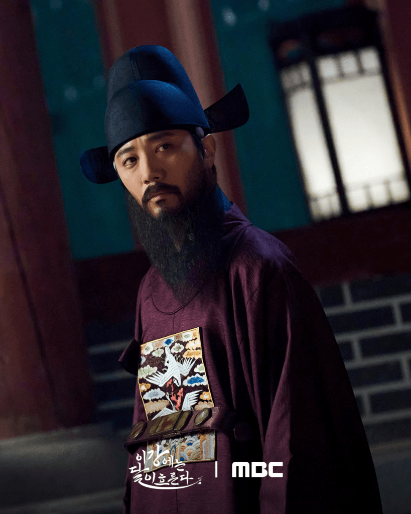 ابطال مسلسل "نهر القمر - Moon River" يتحدثون عن معنى هذا العمل الدرامي قبل الحلقة الأخيرة الليلة