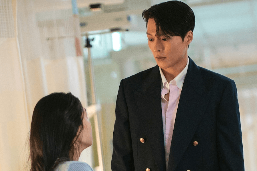 خمس لحظات رومانسية بين آن يون جين و جانغ كي يونغ في "قبلة الديناميت - Dynamite Kiss"