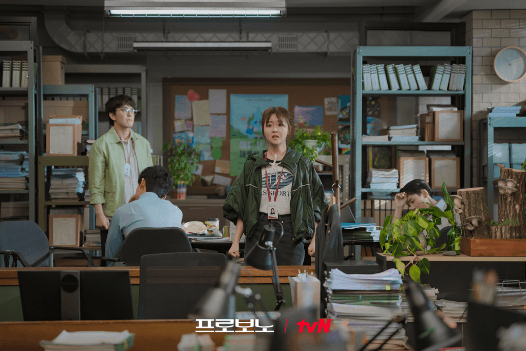 يفقد جونغ كيونغ هو وفريقه الثقة في قضية مستحيلة في مسلسل"مرافعة دون مقابل - Pro Bono"