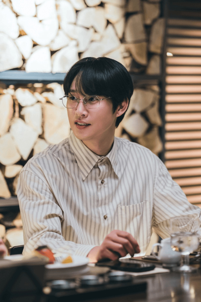 هان جي مين تلتقي ببارك سونغ هون ولي كي تايك من خلال مواعيد غرامية مدبرة في دراما رومانسية جديدة