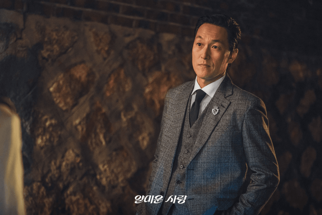 لي جونغ جاي يُصاب بكدمات بعد أن خاطر بكل شيء لإنقاذ ليم جي يون في مسلسل "يسعدني عدم مقابلتك - Nice To Not Meet You" لي جونغ جاي يُصاب بكدمات بعد أن خاطر بكل شيء لإنقاذ ليم جي يون في مسلسل "يسعدني عدم مقابلتك - Nice To Not Meet You"