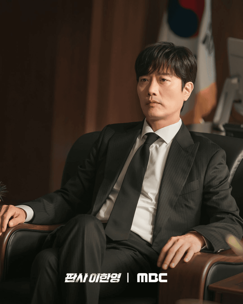 جي سونغ، بارك هي سون، وون جين آه يكشفون عن الكلمات الرئيسية لشخصياتهم في الدراما القادمة "عودة القاضي - The Judge Returns"