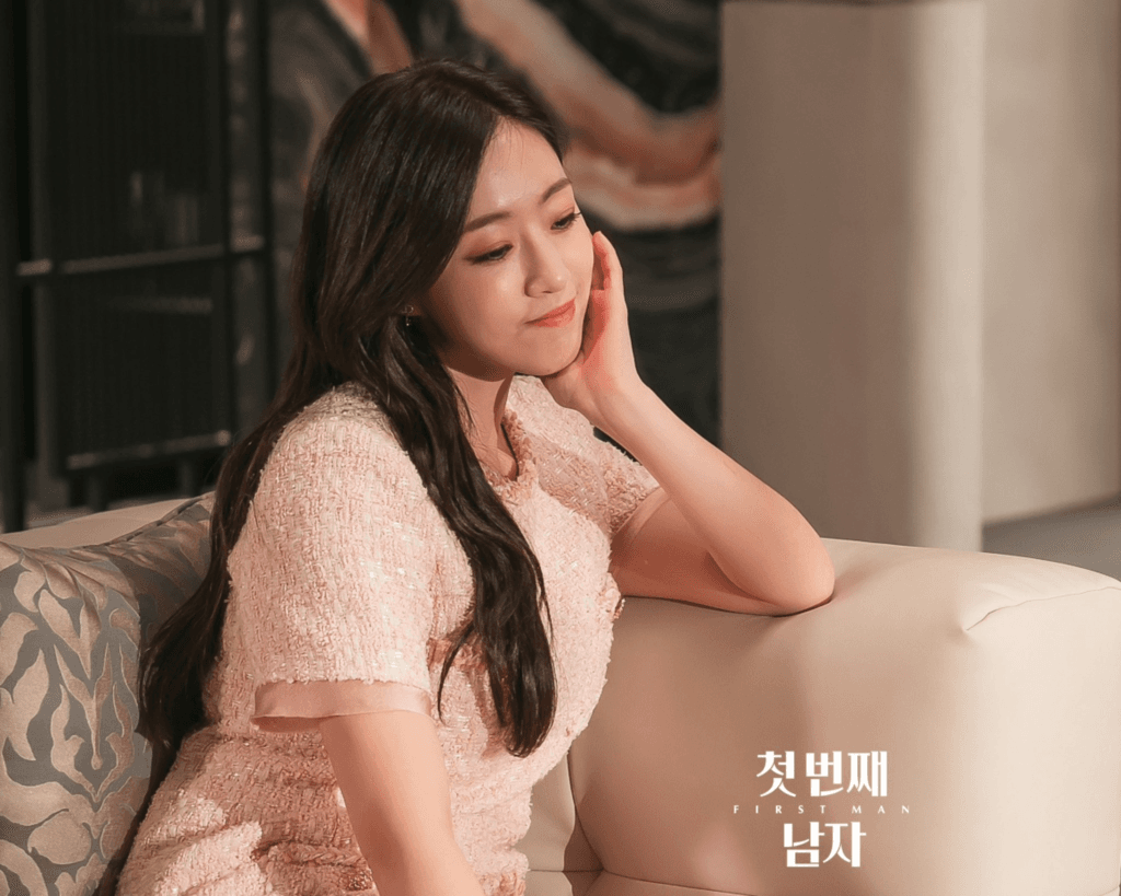 هام إيون جونغ تستعيد مكانتها لدى جدها في مسلسل "الرجل الأول - First Man" بفضل سحرها