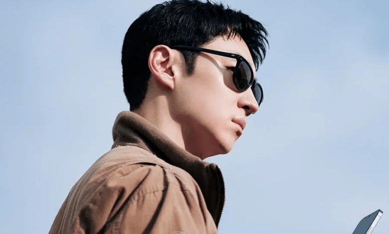 لي جي هون يطارد شريراً مجهول الهوية يختبئ وراء ستار الإنترنت في فيلم "سائق التاكسي 3 - Taxi Driver 3"