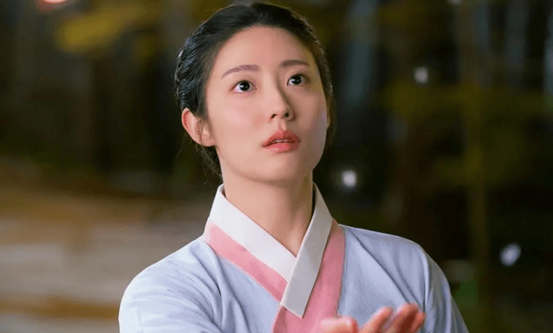 تتحدث نام جي هيون عن عودتها إلى الدراما التاريخية وسحر شخصيتها في مسلسل "إلى لصتي الحبيبة - To My Beloved Thief" تتحدث نام جي هيون عن عودتها إلى الدراما التاريخية وسحر شخصيتها في مسلسل "إلى لصتي الحبيبة - To My Beloved Thief"