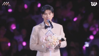 [آراء مستخدمي الإنترنت] حول نفي لي يي كيونغ للمزاعم بأن خطابه في "AAA 2025" استهدف يو جاي سوك بشكل سلبي