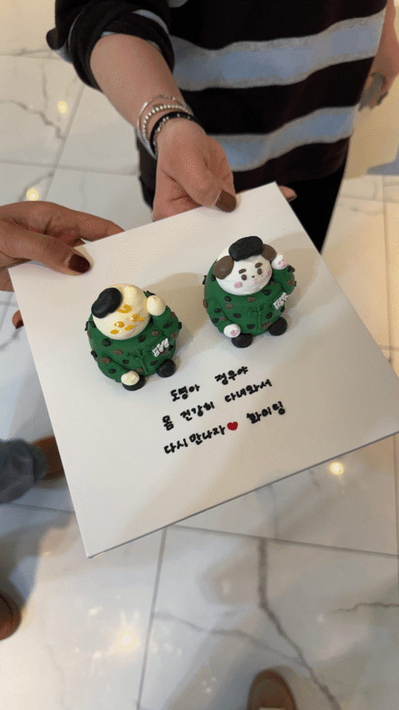 دويونغ وجونغ وو من فرقة NCT ينضمون إلى التجنيد بدعم مؤثر من الأعضاء