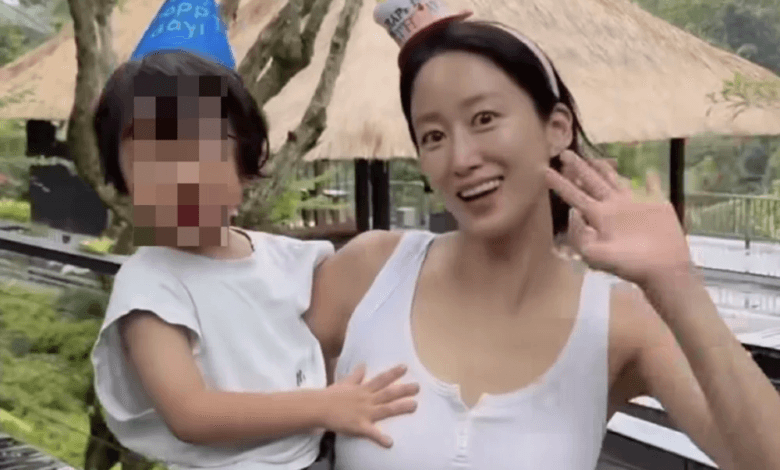 تم إلقاء القبض على سارق بطاقة ائتمان الممثلة جيون هاي بين في إندونيسيا (15 مليون وون كوري)