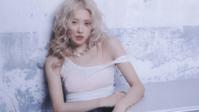 روزي من فرقة بلاك بينك توقع عقداً مع وكالة WME روزي من فرقة بلاك بينك توقع عقداً مع وكالة WME