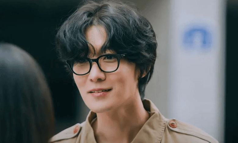 تشانغ ريول يتحدث عن علاقته الرومانسية مع سيو هيون جين في الدراما الجديدة "أحبني - Love Me" تشانغ ريول يتحدث عن علاقته الرومانسية مع سيو هيون جين في الدراما الجديدة "أحبني - Love Me"