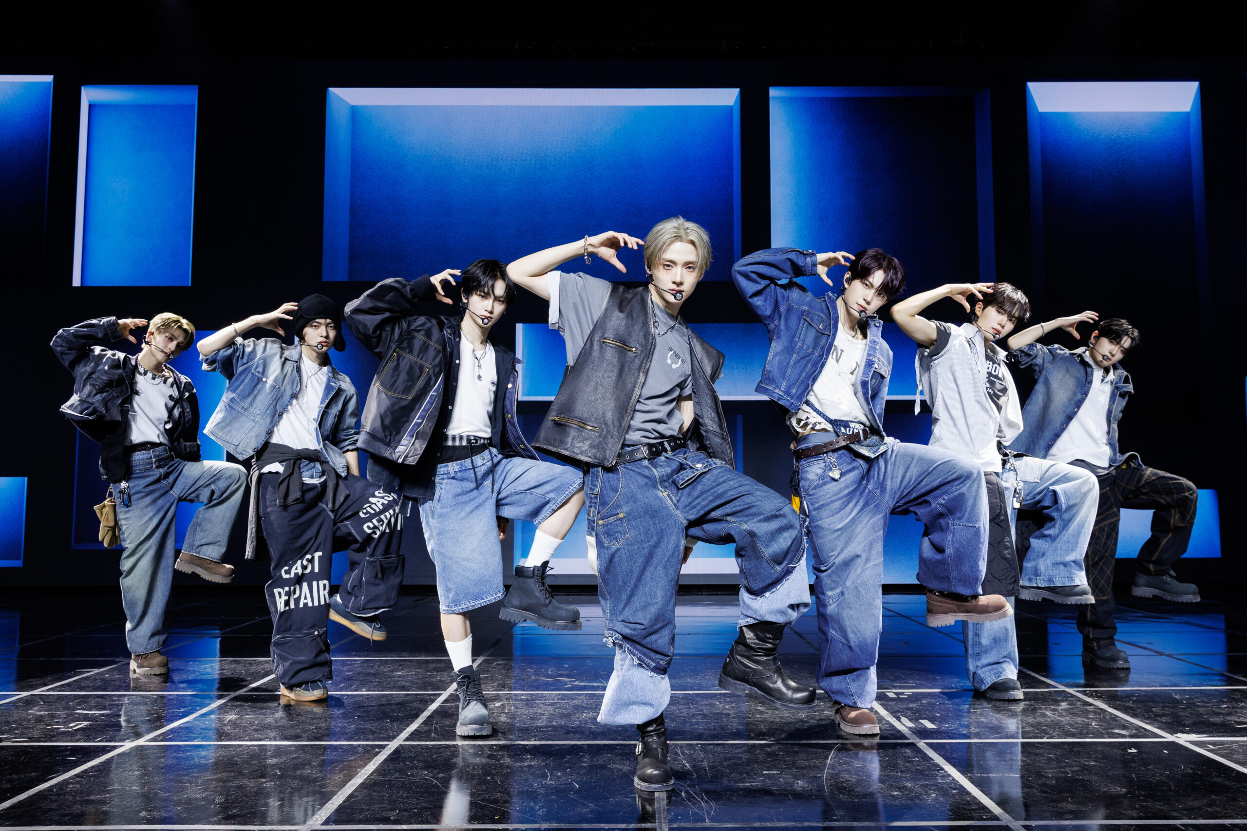 حصريًا: فرقة ALPHA DRIVE ONE تتحدث عن الظهور الأول لبرنامج Survival Show والآمال في المستقبل والمزيد في العرض الأول لـ "EUPHORIA"