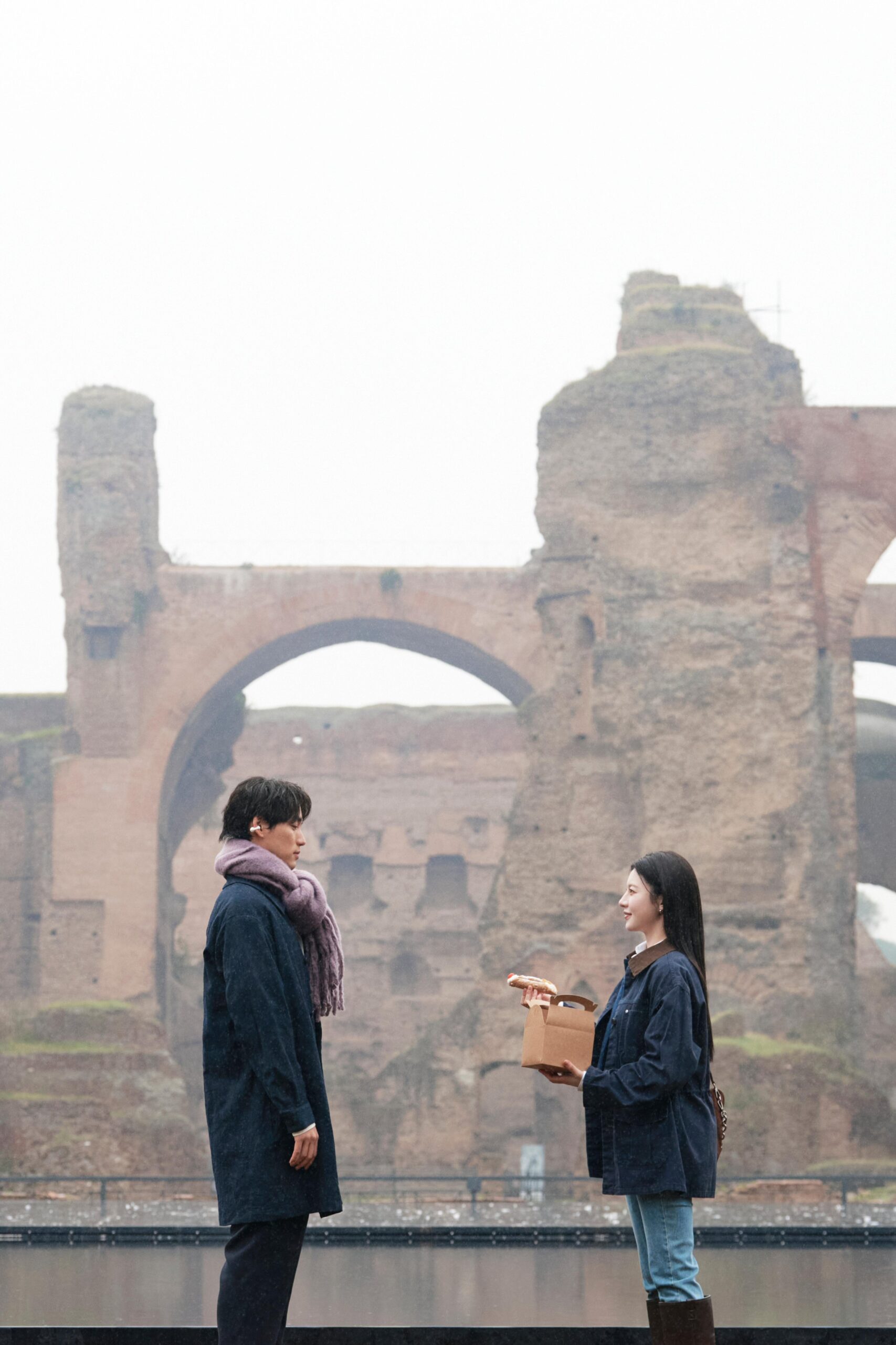 قصة حب كيم سيون هو وجو يون جونغ تمتد عبر بلدان مختلفة في مسلسل "هل يمكن ترجمة هذا الحب؟ - Can This Love Be Translated" قصة حب كيم سيون هو وجو يون جونغ تمتد عبر بلدان مختلفة في مسلسل "هل يمكن ترجمة هذا الحب؟ - Can This Love Be Translated"