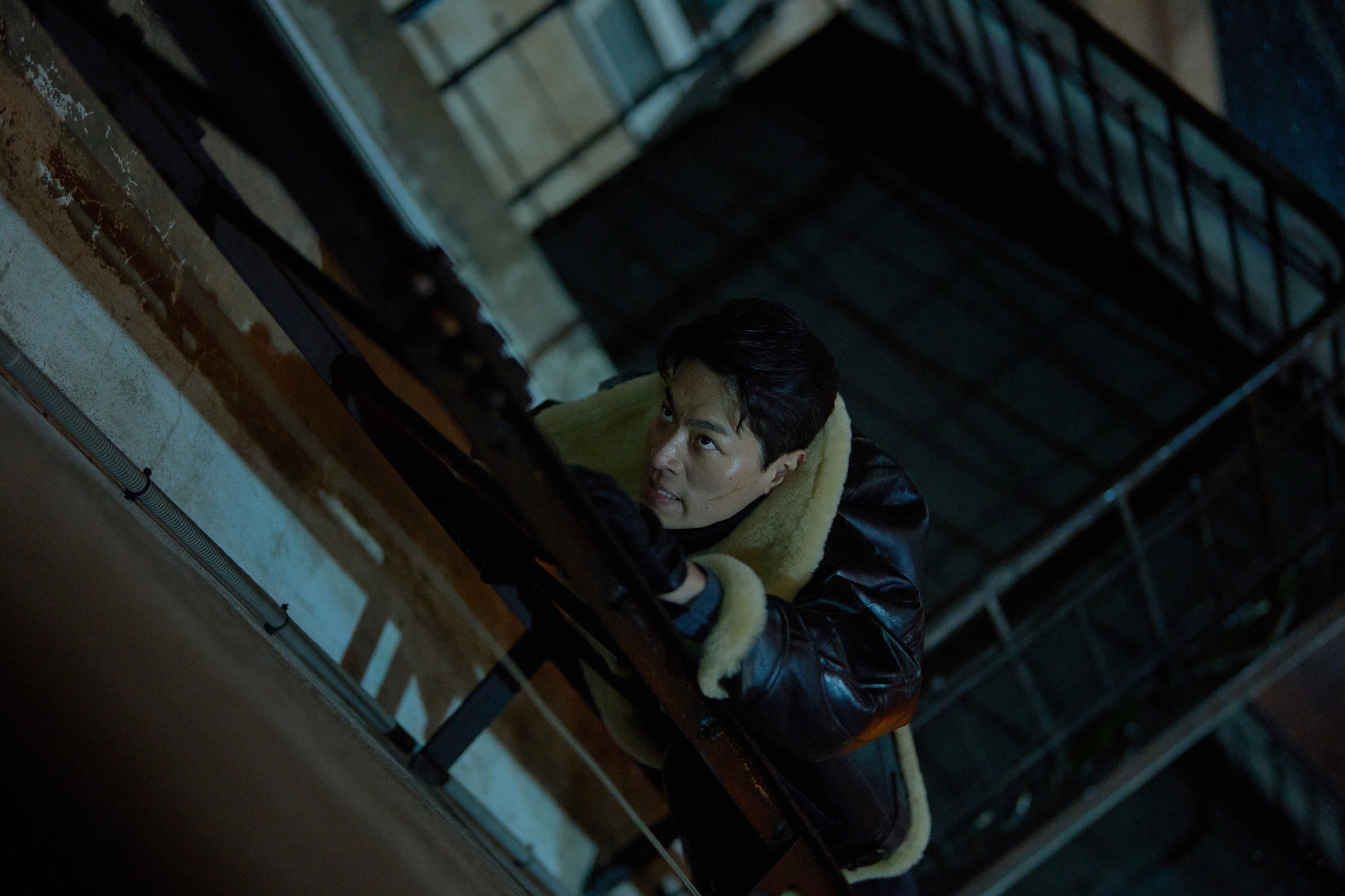 يصطدم كل من زو إن سونغ و بارك جونغ مين و شين ساي كيونغ وغيرهم بسبب مهام متضاربة في الفيلم الجديد "ذكاء بشري - HUMINT"