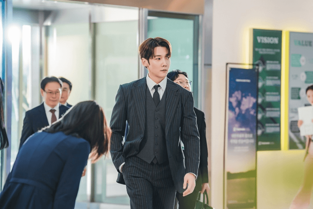 تشوي جين هيوك يكشف عن مشهده المفضل من مسلسل "ايجابيًا لك - Positively Yours" ويقيّم الكيمياء بينه وبين أوه يون سيو تشوي جين هيوك يكشف عن مشهده المفضل من مسلسل "ايجابيًا لك - Positively Yours" ويقيّم الكيمياء بينه وبين أوه يون سيو