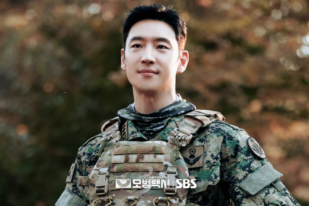 يعود لي جي هون إلى هويته الأصلية للتحقيق في وفاة جون سو ني في "سائق التاكسي 3 - Taxi Driver 3"