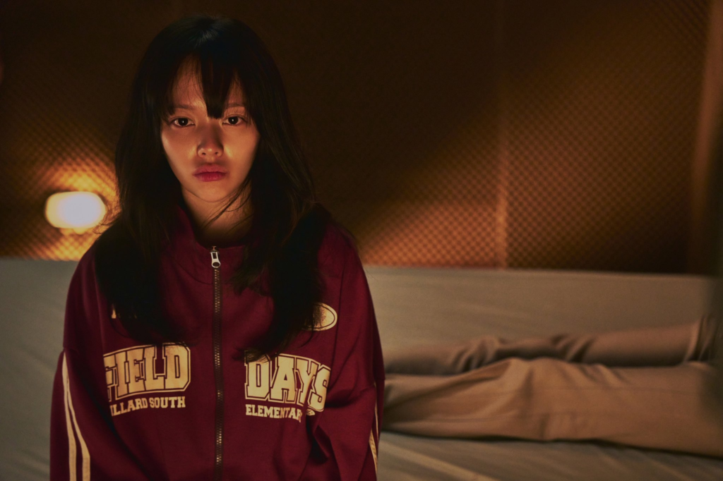 مؤامرة جونغ زي سو و لي سو هيوك لاختطاف أختها تشا جو يونغ تفشل في فيلم الإثارة "الأخت - Sister"