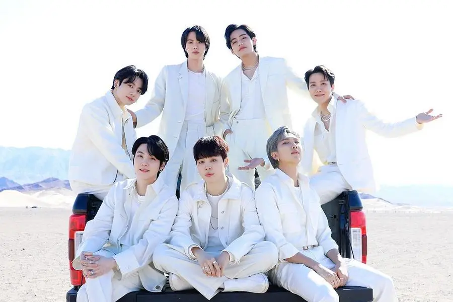 أعلنت فرقة BTS عن ألبومها الكامل الخامس 