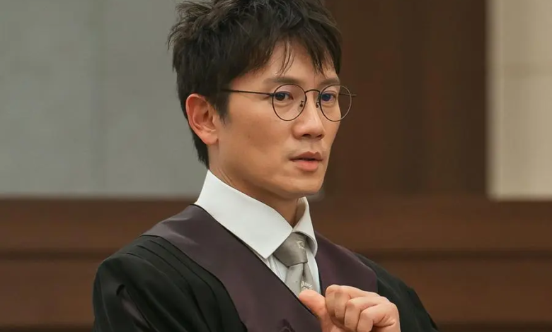 4 من اللحظات الحاسمة لجي سونغ في الحلقتين 3 و4 من مسلسل "عودة القاضي - The Judge Returns" 4 من اللحظات الحاسمة لجي سونغ في الحلقتين 3 و4 من مسلسل "عودة القاضي - The Judge Returns"