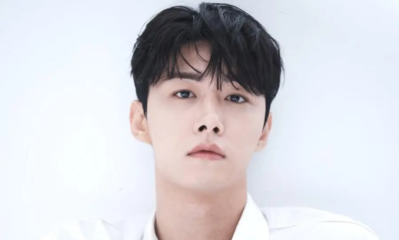 سيو جي هون يعلن موعد تجنيده العسكري