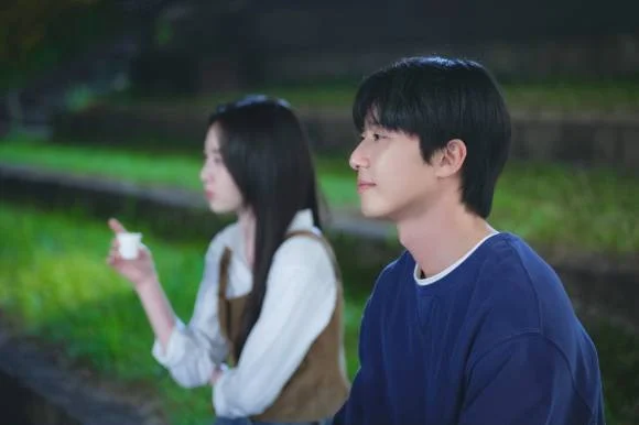 بارك سيو جون يحتفل بمرور 15 عاماً على مسيرته التمثيلية بتأملات حول "الإنسانية المفقودة" في الإعلام بارك سيو جون يحتفل بمرور 15 عاماً على مسيرته التمثيلية بتأملات حول "الإنسانية المفقودة" في الإعلام