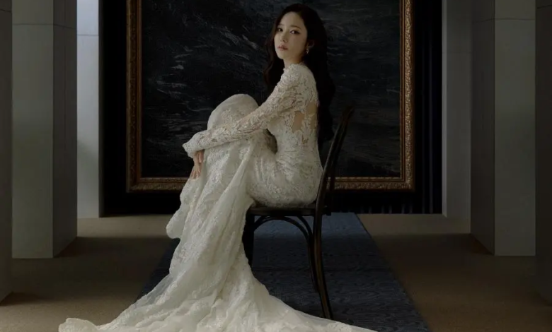 بارك مين يونغ تتحدى الناس أن يحبوها في ملصق ساحر ولكنه خطير لفيلم "قبلة الحورية - Siren's Kiss"