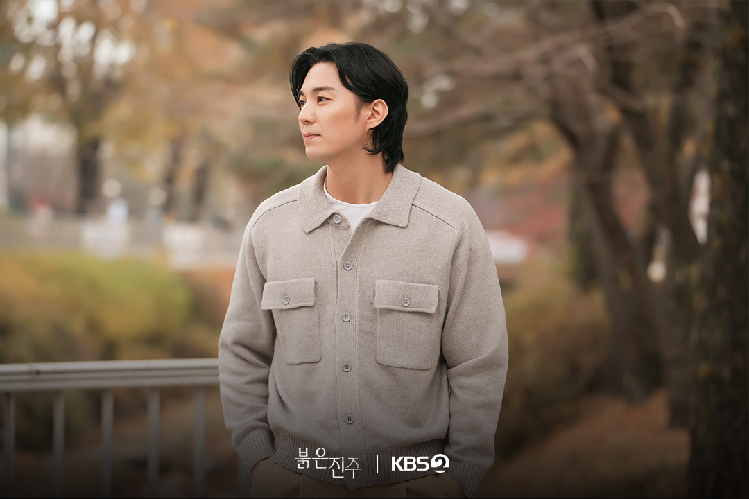 سون يي جين و جي تشانغ ووك و نانا يخطفون الأنظار في أول ظهور للمسلسل التاريخي الجديد "الفضيحة - The Scandal"