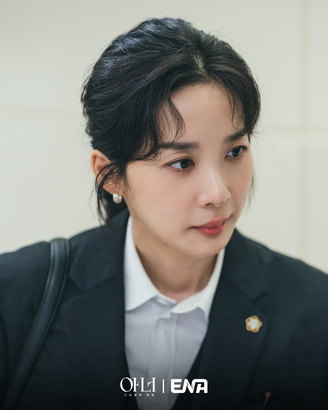 لي تشونغ آه تشرح جاذبية دورها الجريء كمحامية ذات شخصية قوية في مسلسل "شرف - Honour"