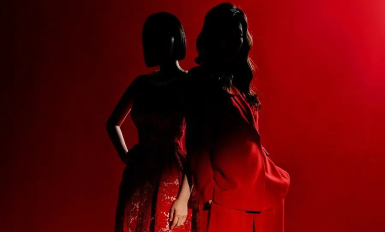 بارك جين هي و نام سانغ جي يُخفيان هويتيهما في الظلال في ملصق الدراما الجديدة "اللؤلؤة الحمراء - Pearl In Red"