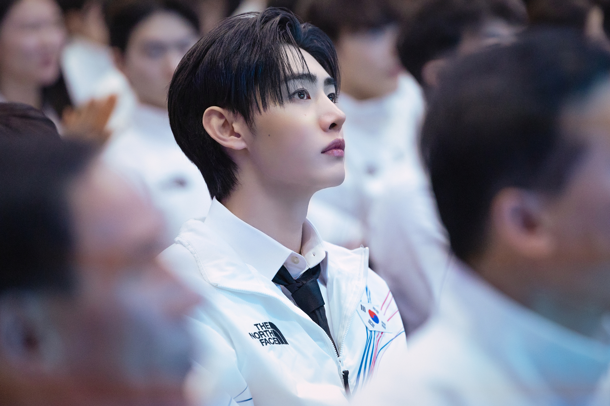 تم اختيار سونغهون من فرقة ENHYPEN لحمل الشعلة الأولمبية الشتوية في ميلانو كورتينا 2026